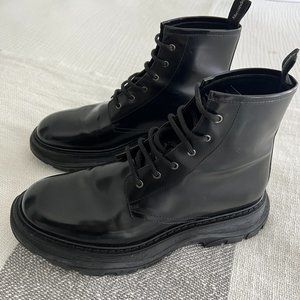 Alexander McQueen Leather Lace up Chunky Boots